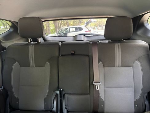 Used 2025 Chevrolet Blazer LT FWD image 38