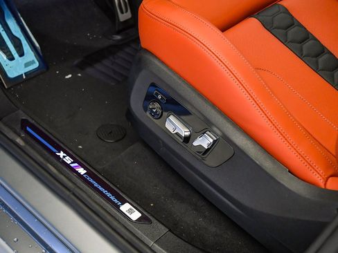 New 2026 BMW X5 M Competition w/ Executive Package image 36