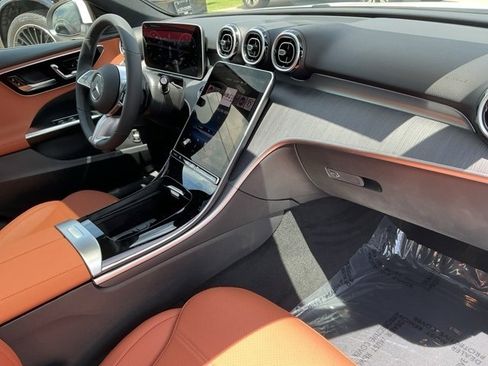 New 2025 Mercedes-Benz C 300 4MATIC Sedan image 40