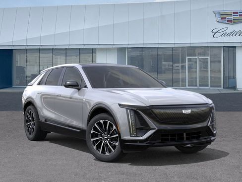 New 2026 Cadillac Lyriq Premium Sport image 7