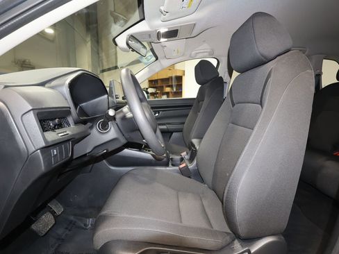 Used 2025 Honda CR-V LX image 22