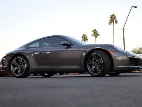 Used 2017 Porsche 911 Carrera image 13