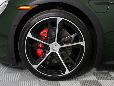 Used 2025 Porsche Taycan 4S image 28