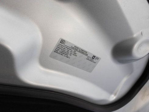 Used 2020 Chevrolet Blazer LT image 33