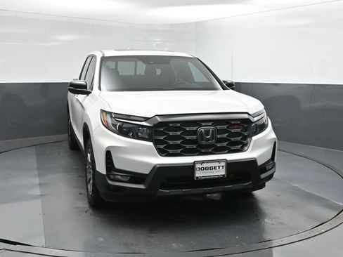 Used 2025 Honda Ridgeline TrailSport image 26