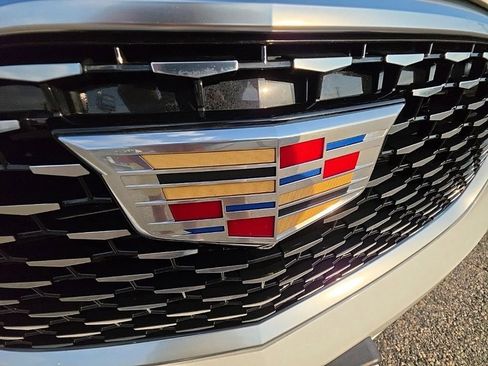 Used 2024 Cadillac XT6 Premium Luxury w/ Technology Package AWD/4WD image 46