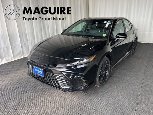 New 2026 Toyota Camry Hybrid AWD/4WD image 1