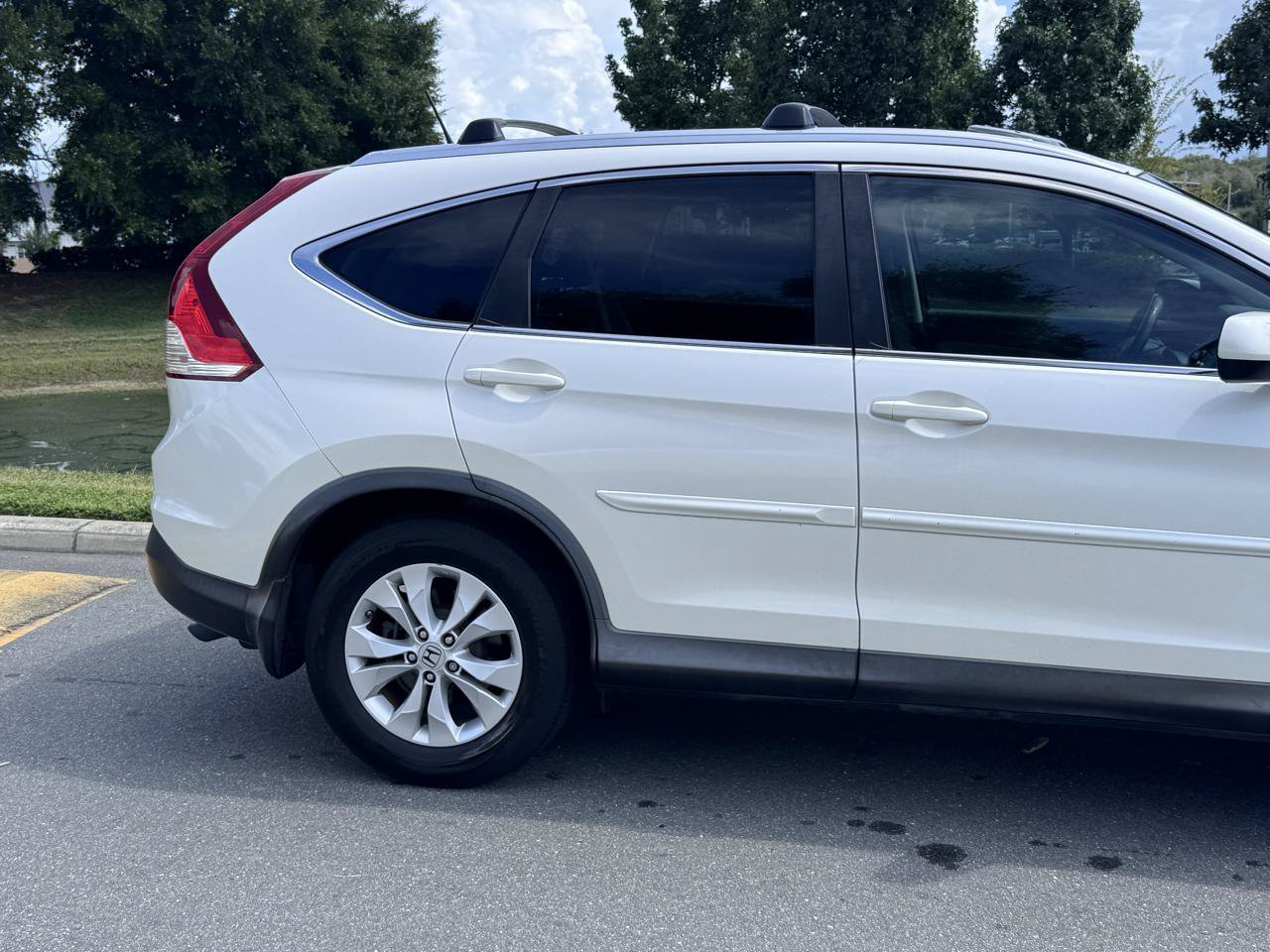 Used 2012 Honda CR-V EX-L image 31