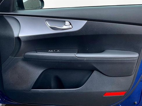 Used 2024 Kia Forte LXS image 24