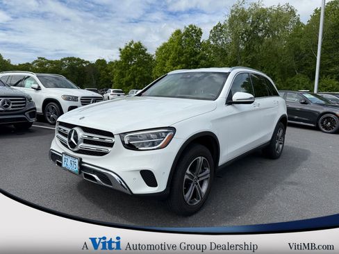 Used 2022 Mercedes-Benz GLC 300 4MATIC image 4