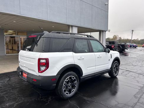New 2025 Ford Bronco Sport Outer Banks w/ Outer Banks Tech Package+ image 3