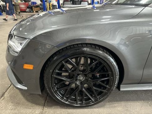 Used 2014 Audi RS 7 Prestige AWD/4WD image 23