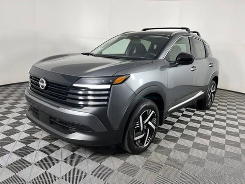 New 2026 Nissan Kicks SV w/ Cold Weather Package FWD image 6