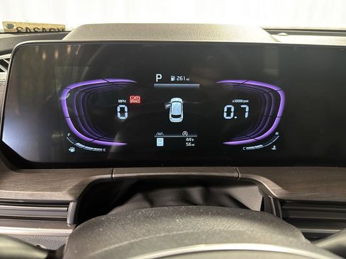 Certified 2025 Kia Telluride AWD image 22