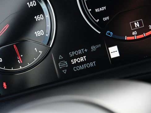 Used 2018 BMW M2 image 35