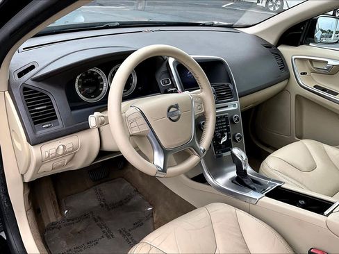 Used 2013 Volvo XC60 3.2 FWD image 19