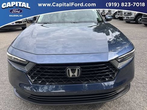 Used 2024 Honda Accord EX image 10