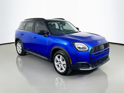 Certified 2025 MINI Cooper Countryman S image 3