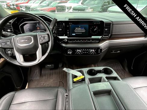Used 2023 GMC Sierra 1500 SLT AWD/4WD image 7