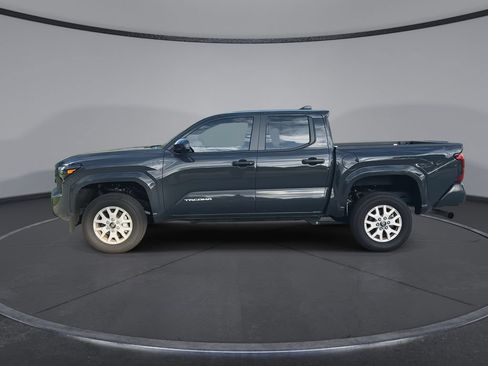 Used 2026 Toyota Tacoma SR5 RWD image 5