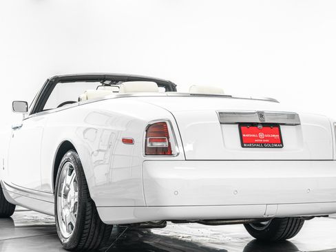Used 2008 Rolls-Royce Phantom Drophead Coupe RWD image 6