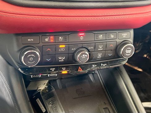 Used 2021 Dodge Durango R/T w/ Blacktop Package image 16