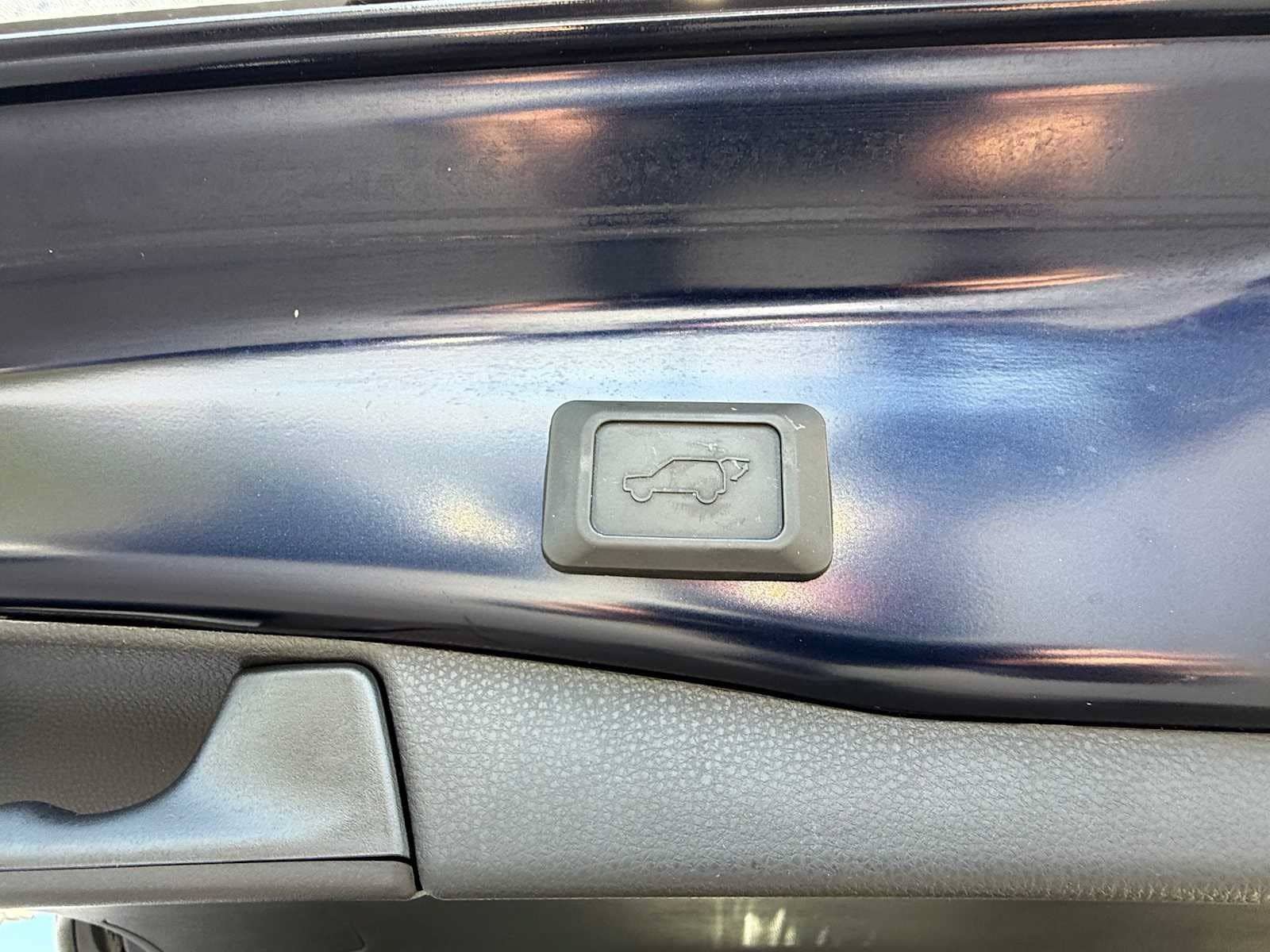 Certified 2023 Toyota RAV4 XLE Premium AWD/4WD image 36