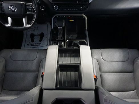 Used 2022 Toyota Tundra Limited image 30