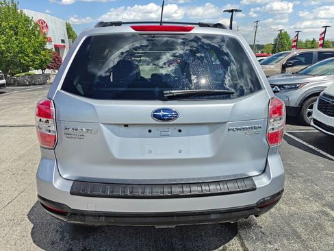 Used 2015 Subaru Forester 2.5i Premium w/ All-Weather Package AWD/4WD image 5