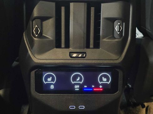 Used 2026 BMW X3 xDrive30 w/ Premium Package image 19