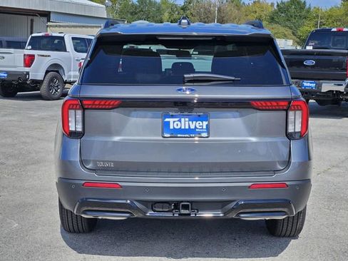 New 2025 Ford Explorer ST-Line image 5