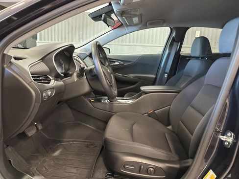 Used 2022 Chevrolet Malibu RS image 18