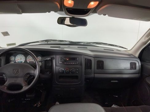 Used 2003 Dodge Ram 2500 Truck SLT image 18