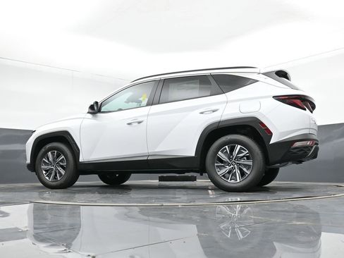 Used 2024 Hyundai Tucson Blue image 11