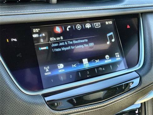 Used 2018 Cadillac XT5 Premium Luxury image 13