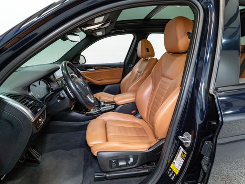 Used 2018 BMW X3 M40i image 17