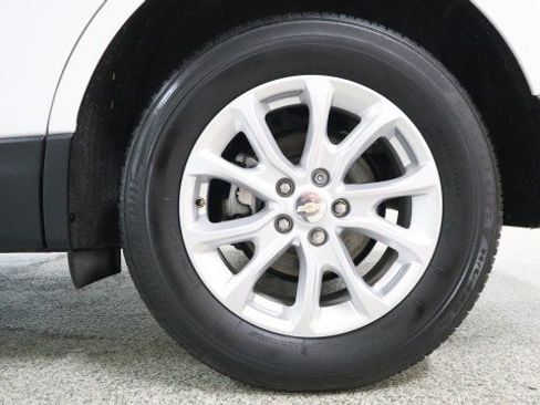 Used 2020 Chevrolet Equinox LS w/ LS Convenience Package AWD/4WD image 21