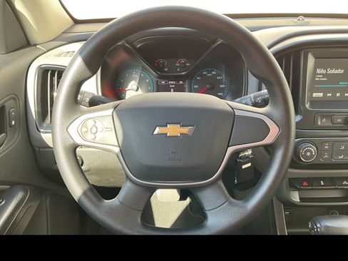 Used 2018 Chevrolet Colorado W/T w/ WT Convenience Package RWD image 3