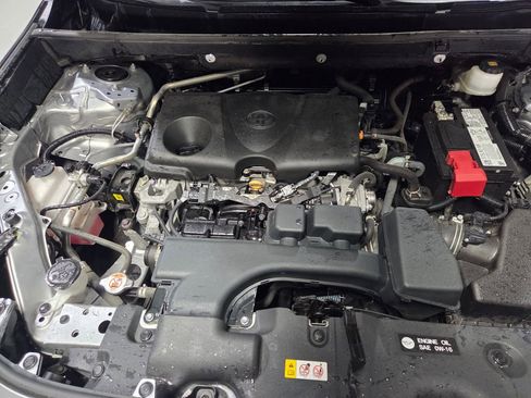 Used 2023 Toyota RAV4 LE image 21