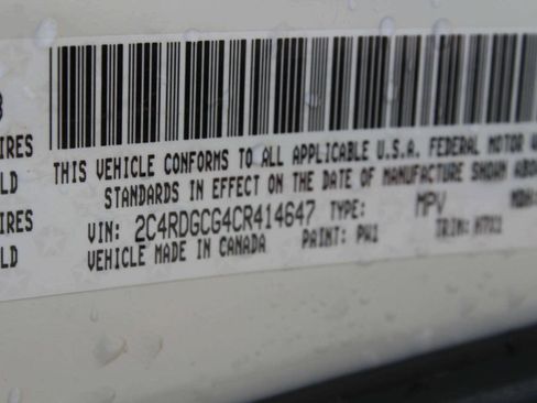 Used 2012 Dodge Grand Caravan SXT FWD image 10