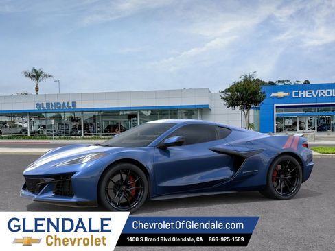 New 2027 Chevrolet Corvette Grand Sport w/ Z52 Sport Performance Package RWD image 2