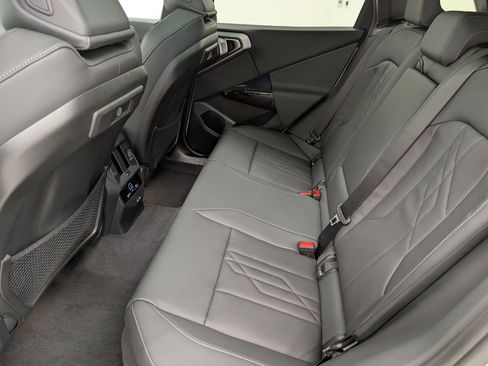 New 2026 BMW X3 xDrive30 w/ Premium Package image 15