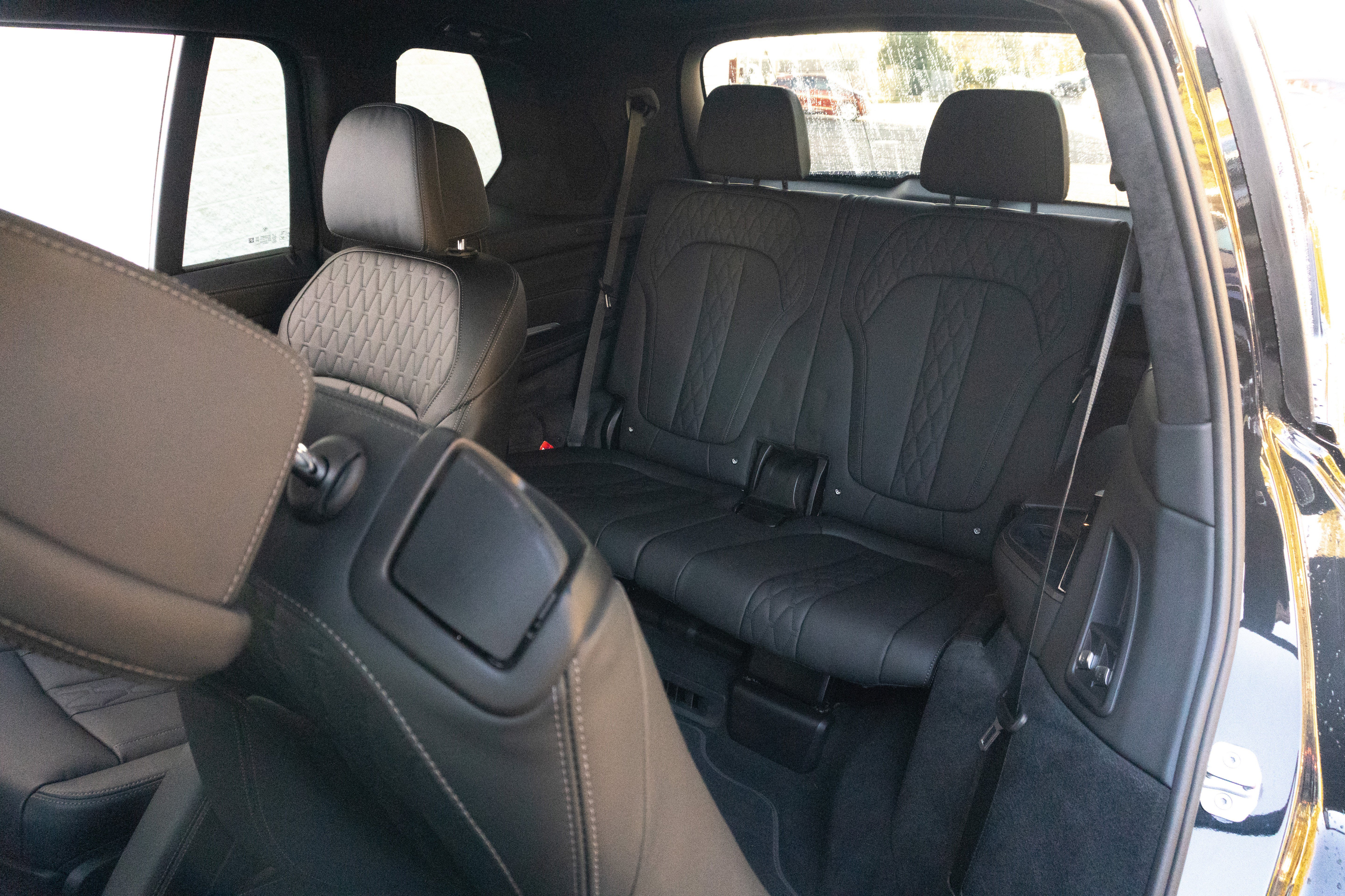 Certified 2025 BMW X7 M60i AWD/4WD image 36