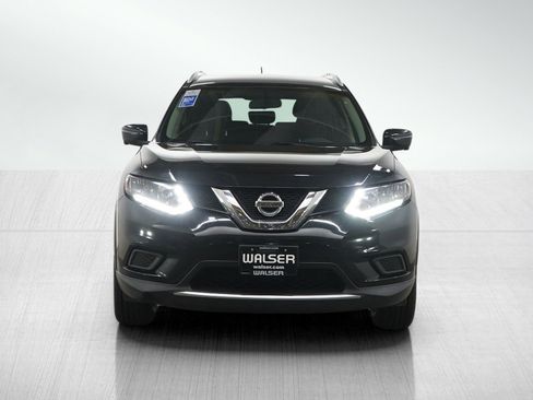 Used 2016 Nissan Rogue SV w/ SV Premium Package AWD/4WD image 8