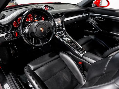 Used 2015 Porsche 911 Targa 4S AWD/4WD image 9