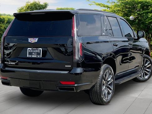 Used 2023 Cadillac Escalade Sport AWD/4WD image 6