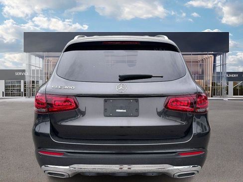 Used 2021 Mercedes-Benz GLC 300 GLC 300 w/ Premium Package image 5