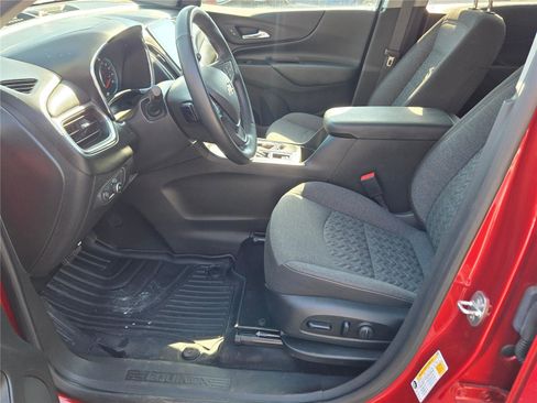 Used 2023 Chevrolet Equinox LT FWD image 17