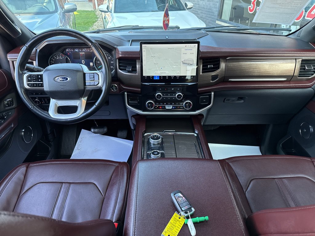 Used 2024 Ford Expedition Limited AWD/4WD image 46