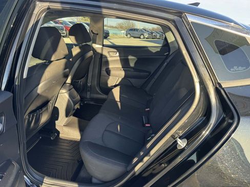 Used 2017 Kia Optima LX image 20